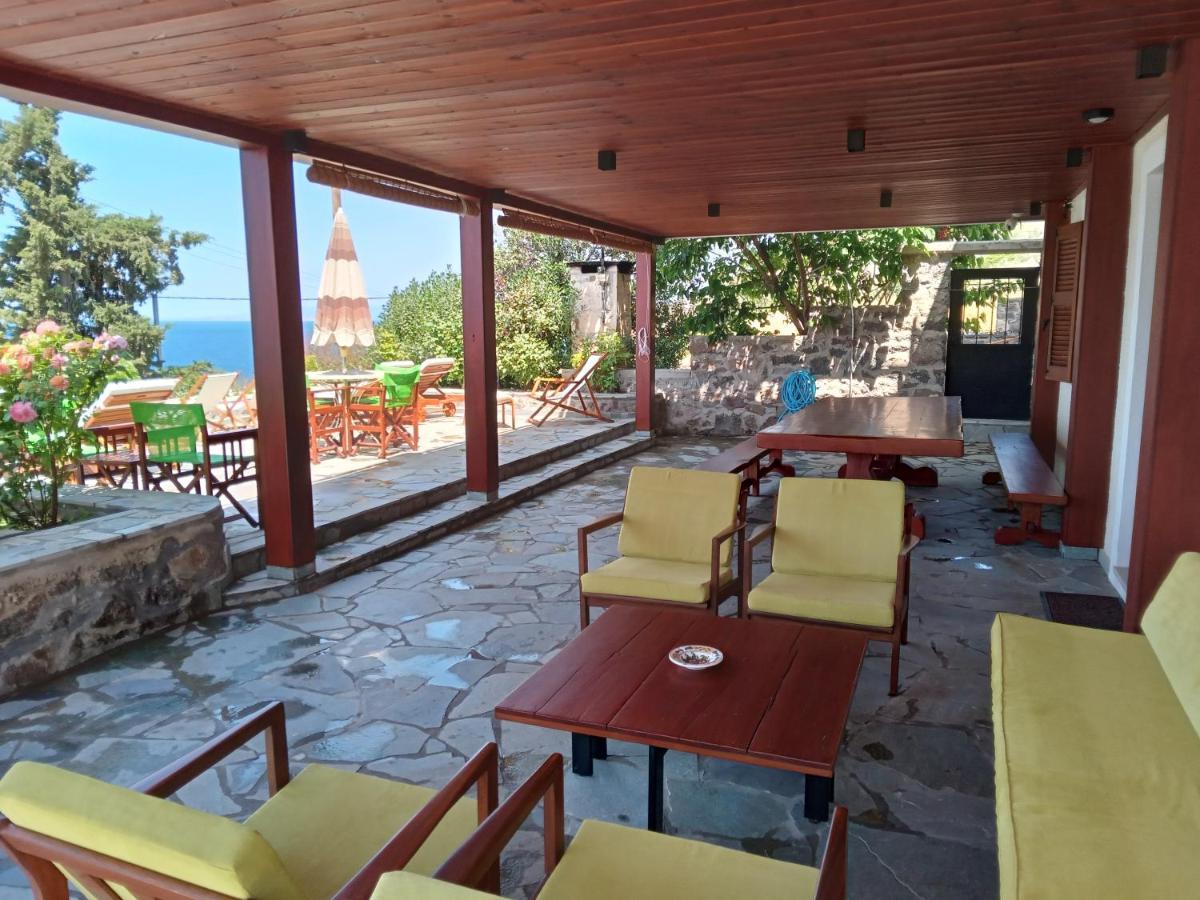 Vila Fantastic House With A Wonderful View Of The Sea Kapotidhes Exteriér fotografie