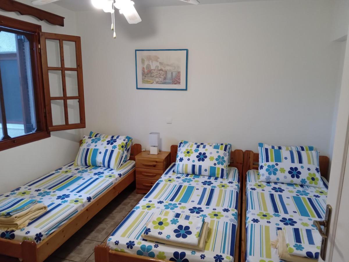 Vila Fantastic House With A Wonderful View Of The Sea Kapotidhes Exteriér fotografie