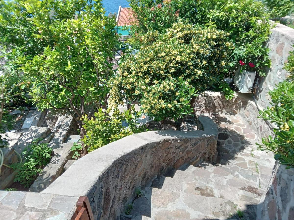 Vila Fantastic House With A Wonderful View Of The Sea Kapotidhes Exteriér fotografie